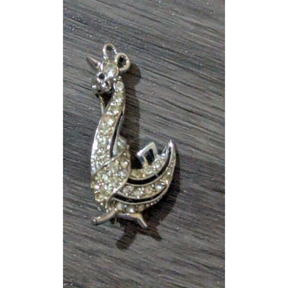 Vintage Rhinestone Rooster Brooch Pin Sparkling Clear Stones Gold-Tone  1.5" - Picture 5 of 9